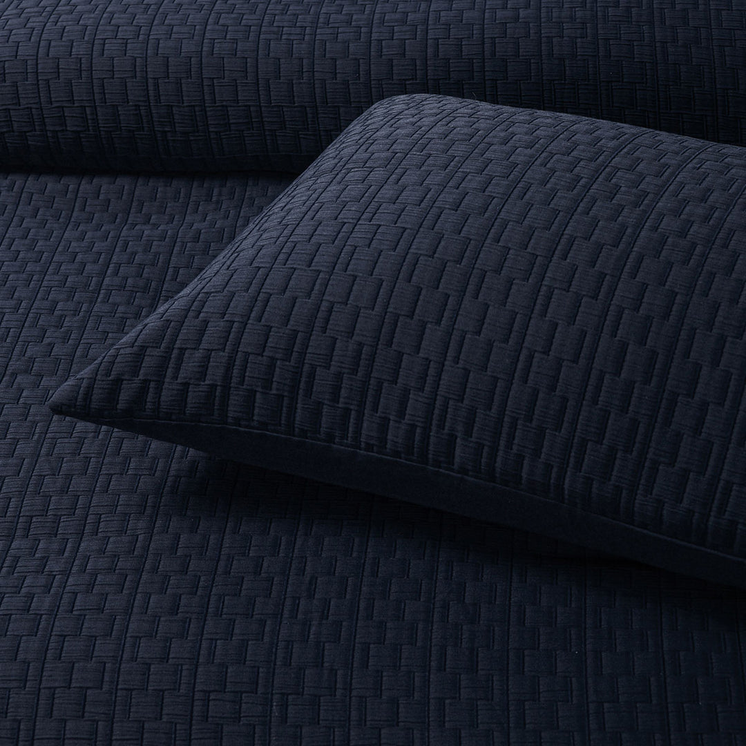 Bianca Burleigh Ink Jacquard Quilt Cover Set