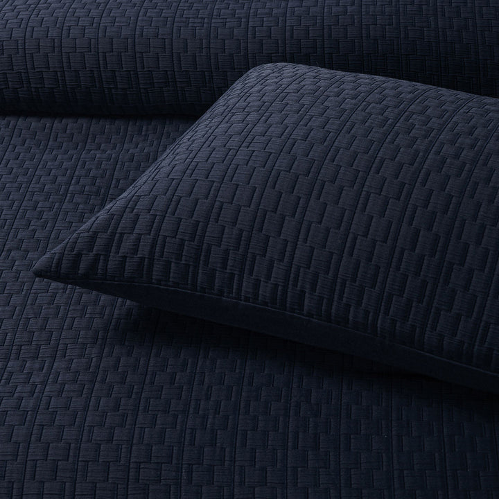 Bianca Burleigh Ink Jacquard Quilt Cover Set