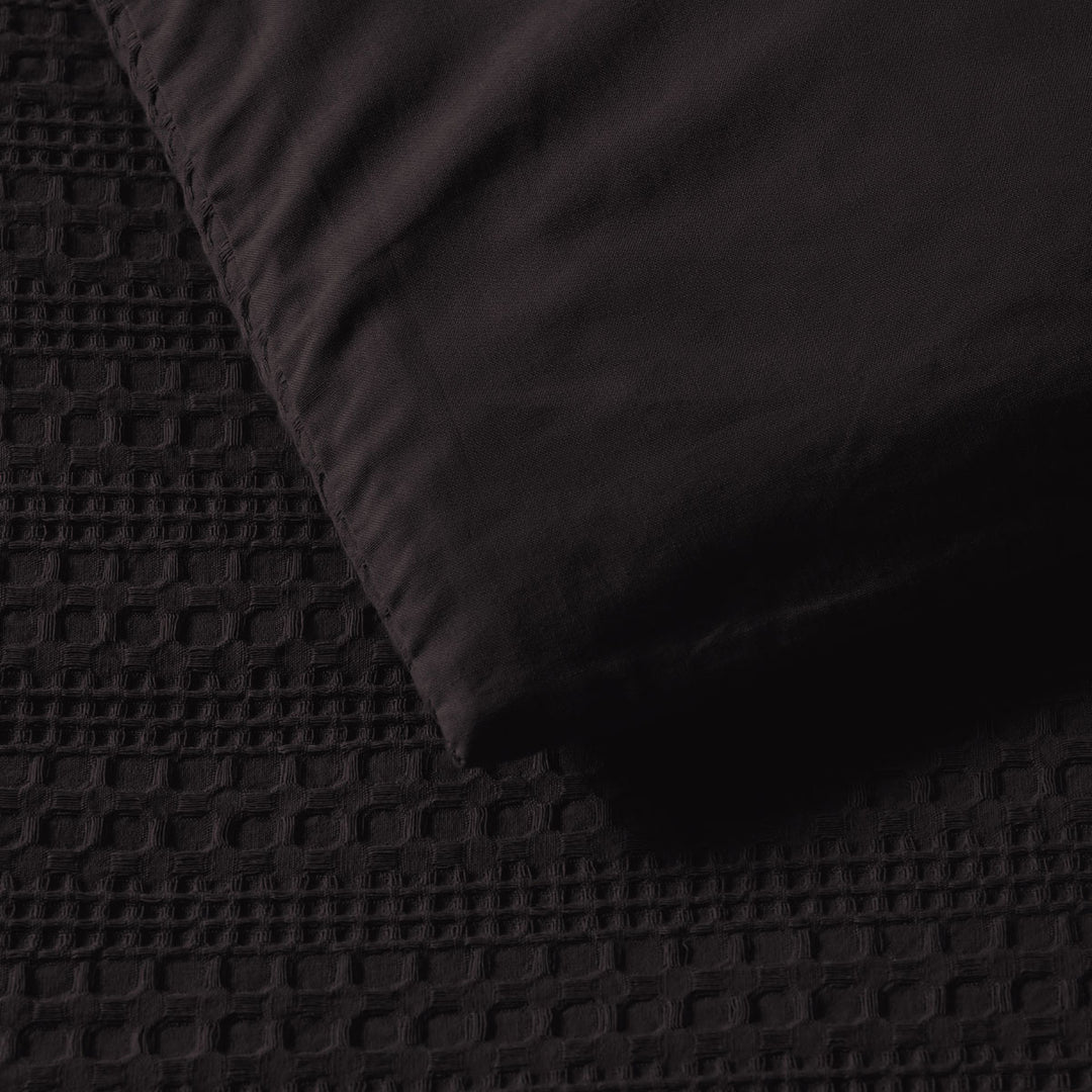 Bianca Kahlani Chocolate Waffle Quilt Cover Set Double