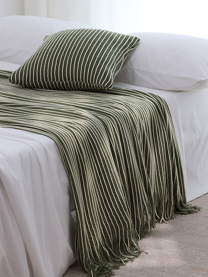 Green Knit Throw Blanket with Fringe - Striped Bed End Cover 127x220cm